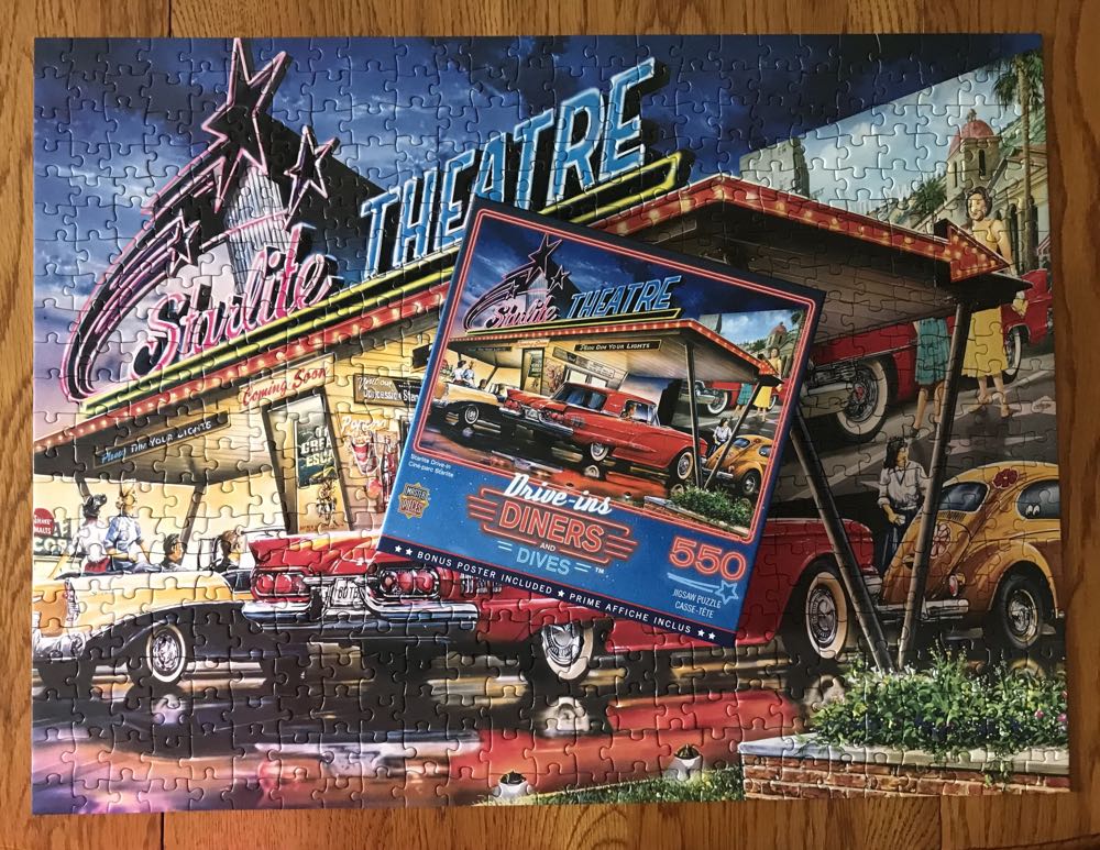Starlite Drive-in - MasterPieces puzzle collectible [Barcode 705988319297] - Main Image 3