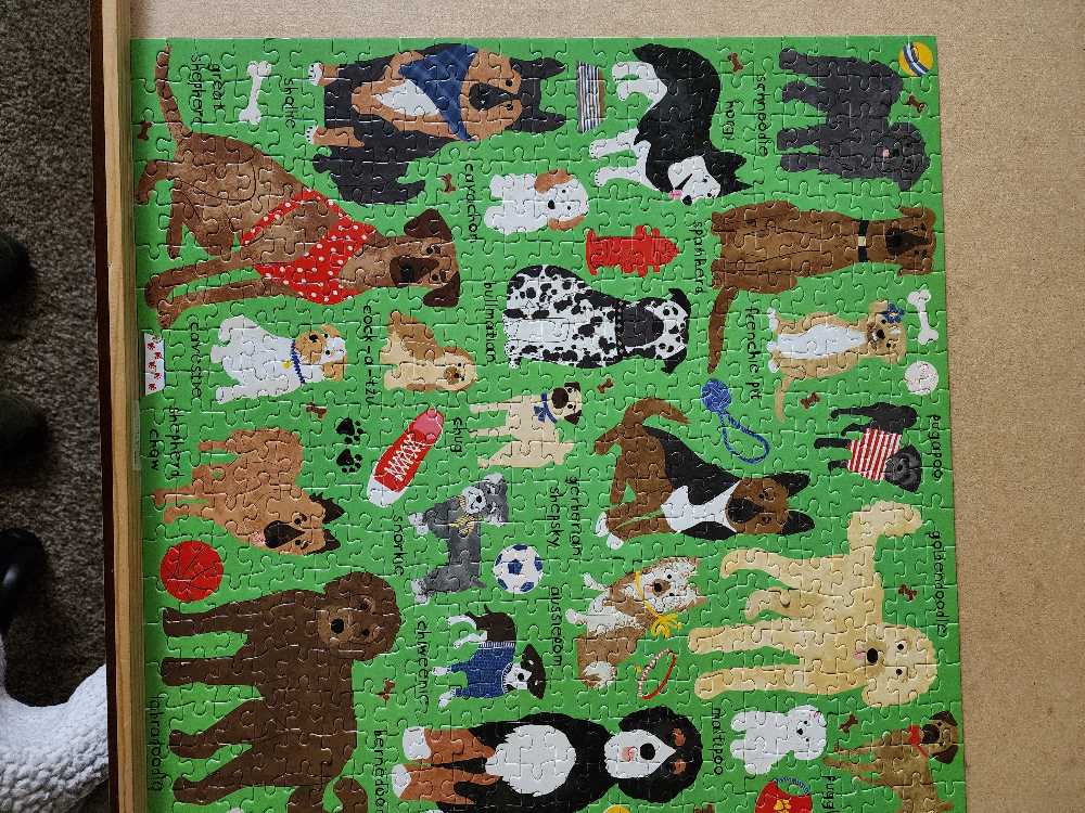 Doodle Dogs - Mudpuppy puzzle collectible [Barcode 9780735357310] - Main Image 4