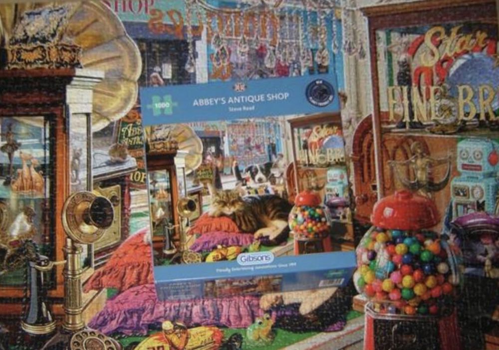 Abbeys Antique Shop - Gibsons puzzle collectible [Barcode 5012269063035] - Main Image 4