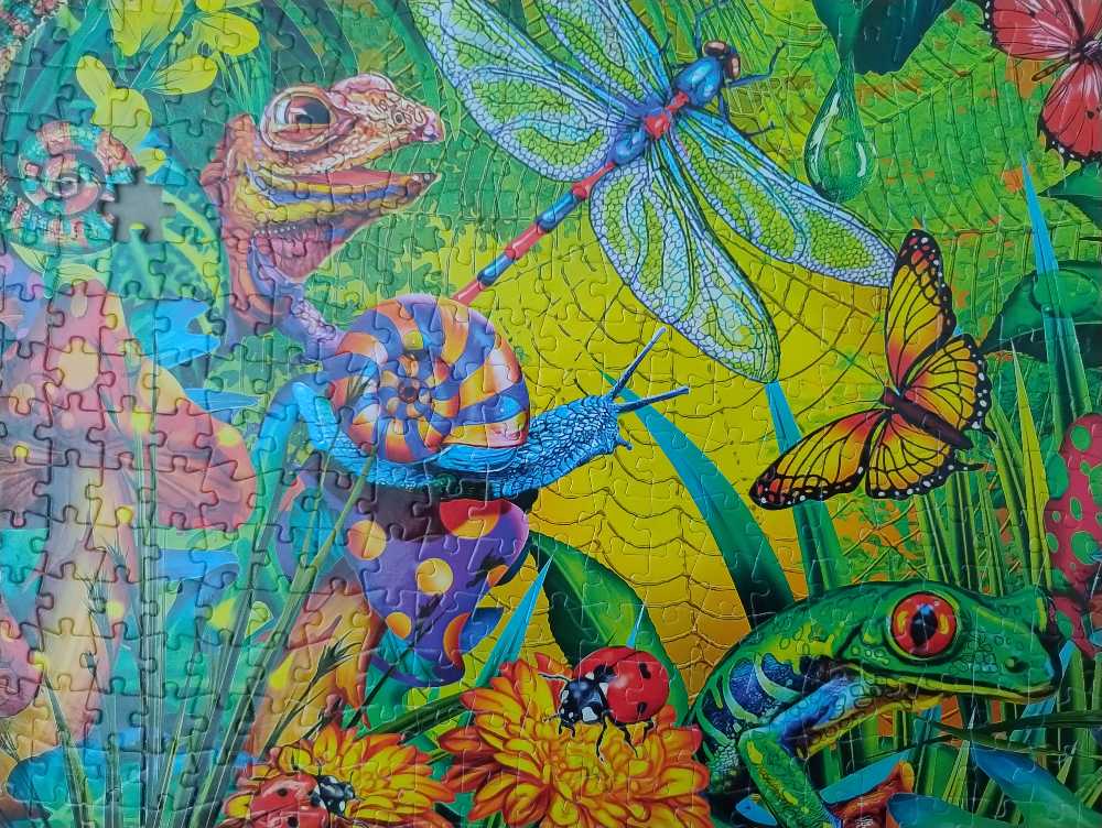 Tropical Forest - Buffalo puzzle collectible [Barcode 079346122073] - Main Image 4