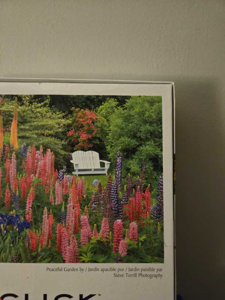 DONATED Peaceful Garden - Mega Puzzles puzzle collectible [Barcode 072348506278] - Main Image 3