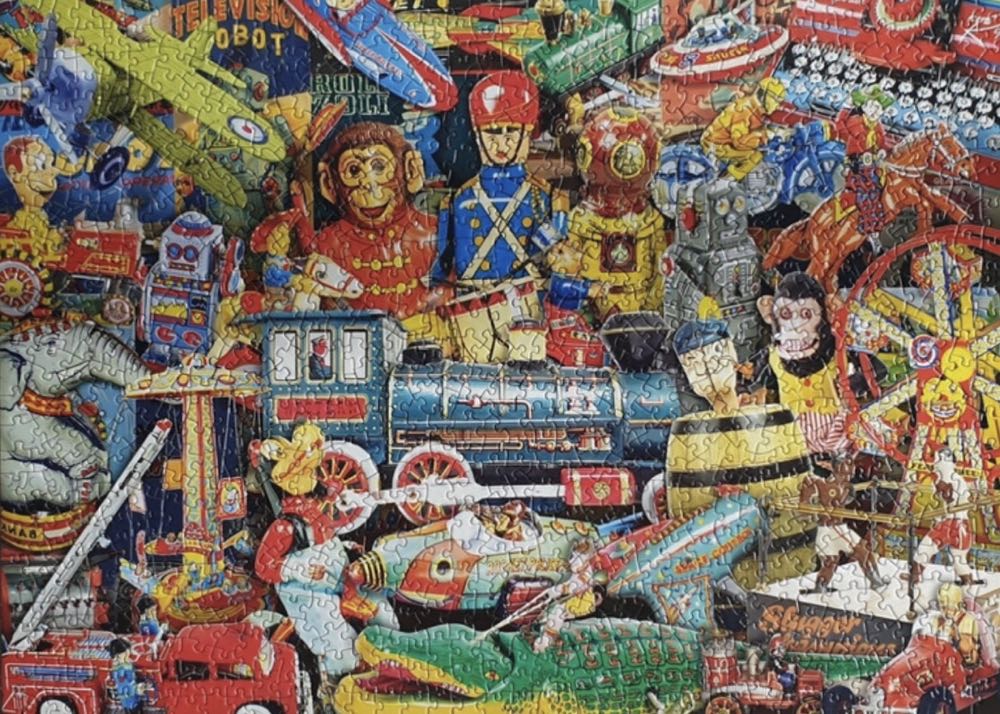 Toyland - Master Pieces puzzle collectible [Barcode 705988718328] - Main Image 3