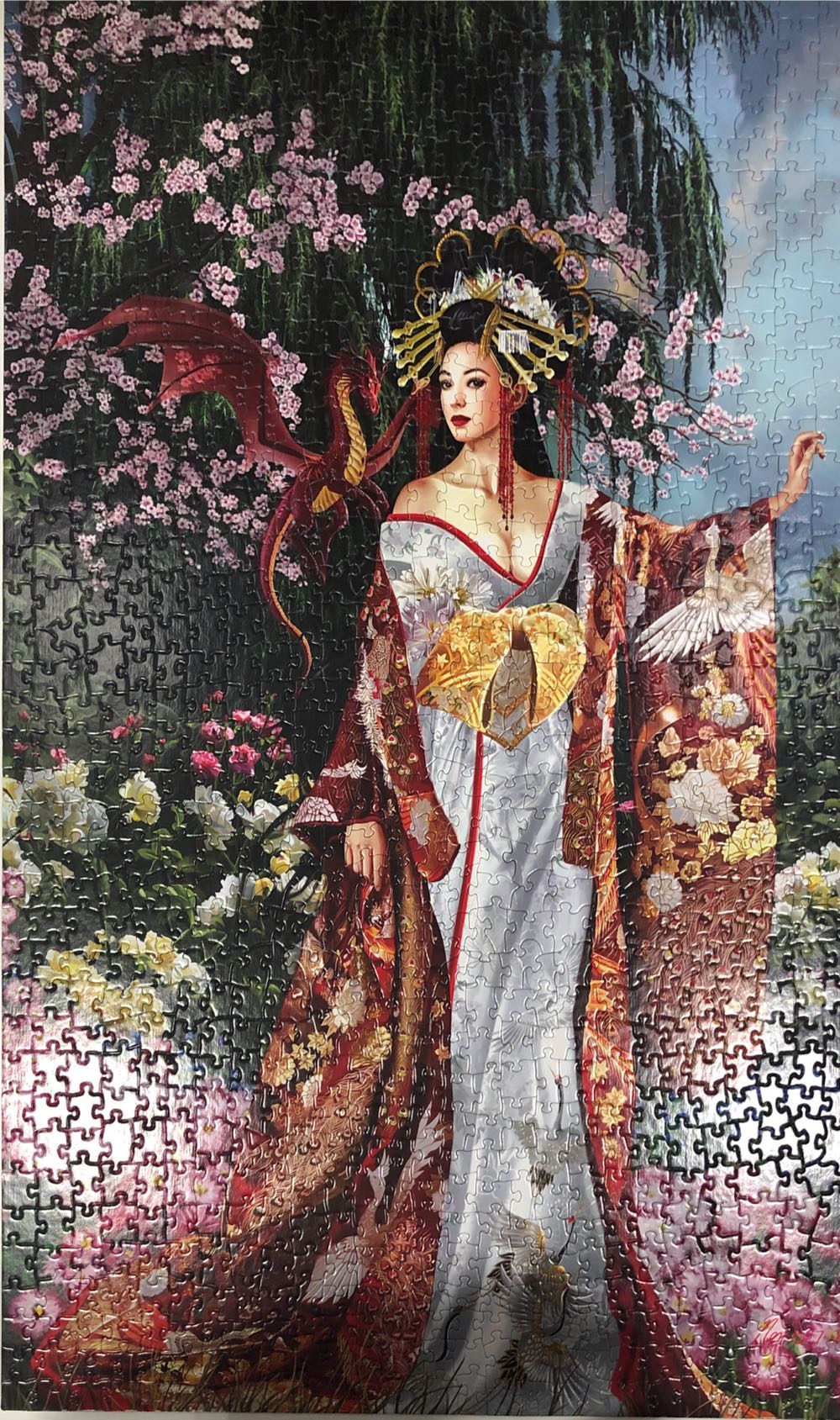 Sekkerastoya: Queen Of Silk - SunsOut puzzle collectible [Barcode 796780676480] - Main Image 2