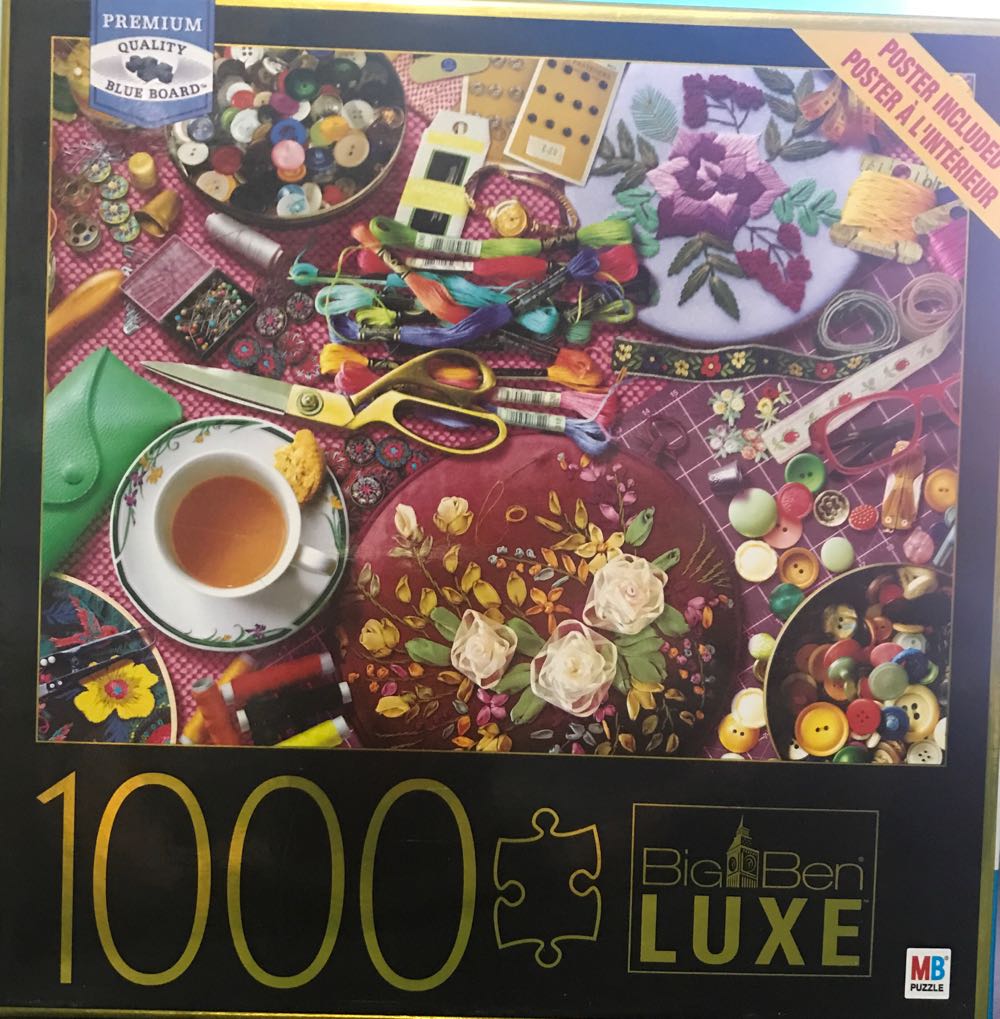 Embroidery Table - Big Ben puzzle collectible [Barcode 778988300800] - Main Image 2