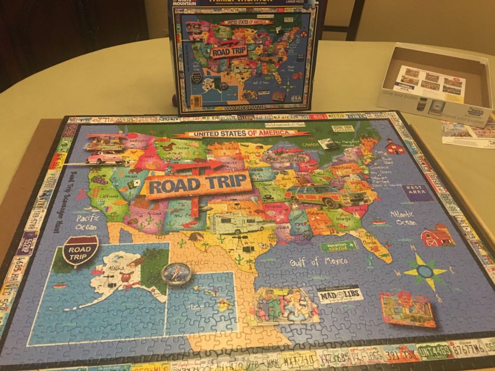 Family Vacation Annie H  - White Mountain Puzzles puzzle collectible [Barcode 724819261598] - Main Image 2