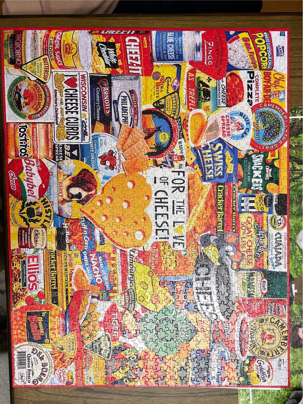 ZZ - I Love Cheese (SOLD) - White Mountain puzzle collectible [Barcode 724819263738] - Main Image 4