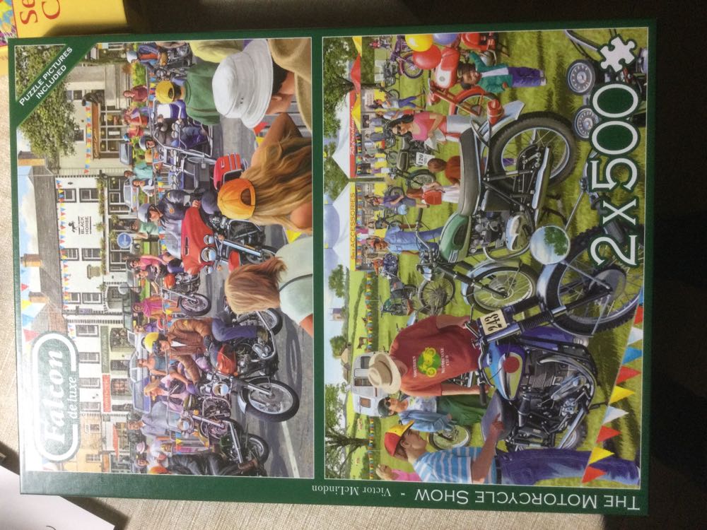 The Motorcycle Show - Falcon de luxe puzzle collectible [Barcode 8710126113127] - Main Image 2