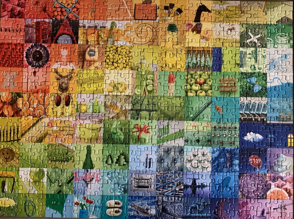 99 Daily Colors* - Ravensburger puzzle collectible [Barcode 4005556824670] - Main Image 3