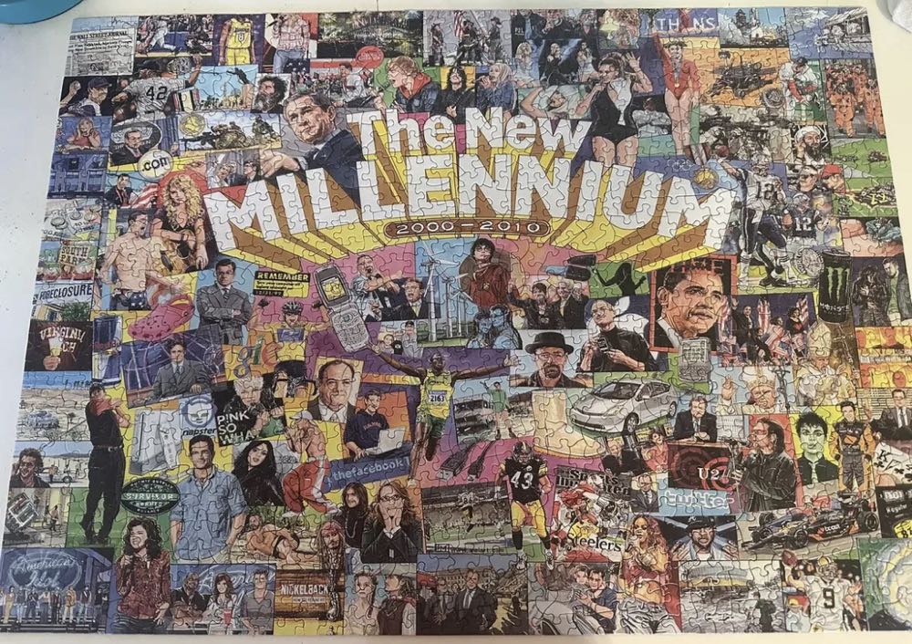 The New Millennium - White Mountain puzzle collectible [Barcode 724819261376] - Main Image 3