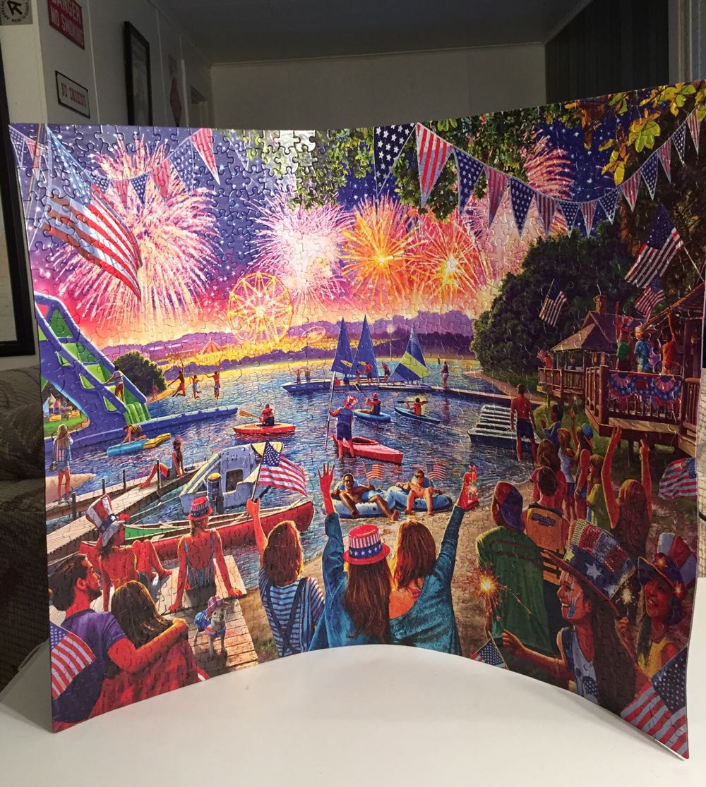 Fireworks - White Mountain Puzzles puzzle collectible [Barcode 724819263806] - Main Image 4