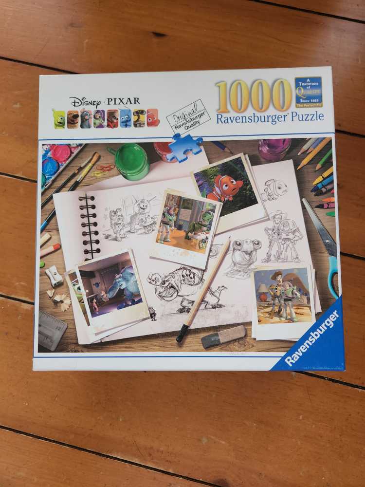 Disney: Sketches - Ravensburger puzzle collectible [Barcode 4005556823895] - Main Image 3