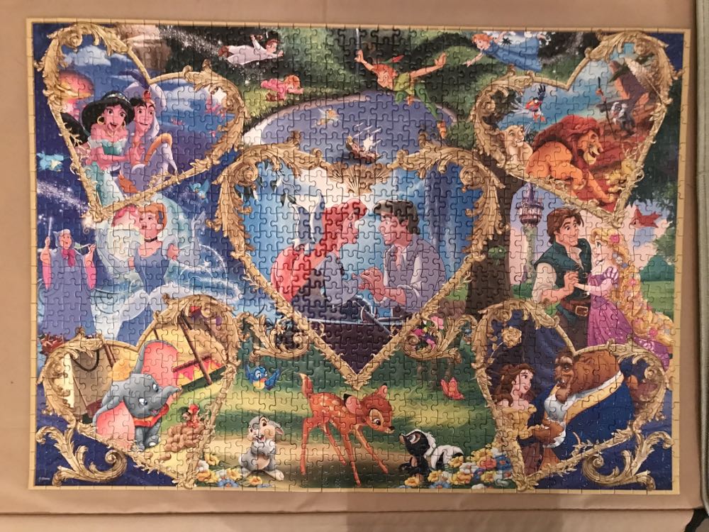 Hearts of Gold Disney Movie Magic - King puzzle collectible [Barcode 8710125558295] - Main Image 2