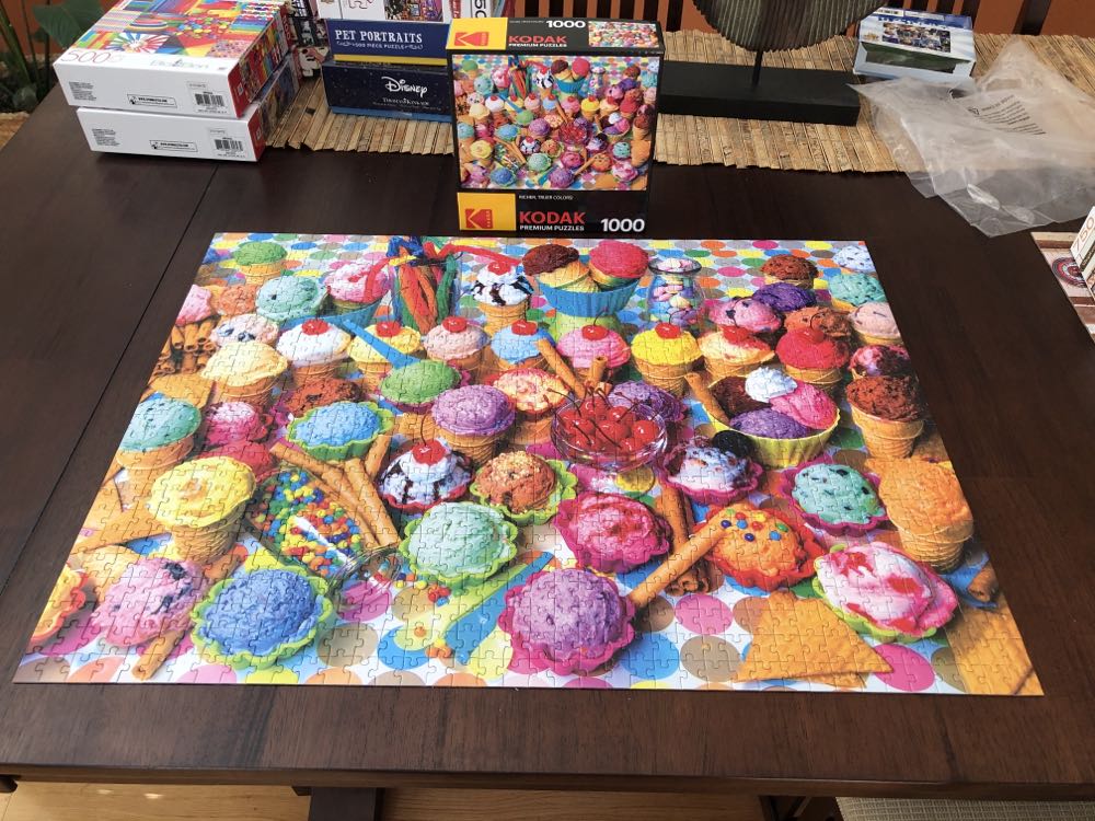 Variety of Colorful Ice Cream - Kodak CraZArt puzzle collectible [Barcode 4895145417457] - Main Image 2