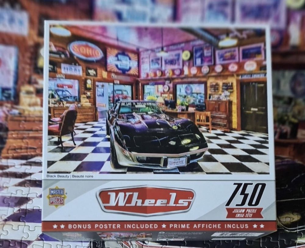 Black Beauty - Masterpieces, Inc. puzzle collectible [Barcode 705988317538] - Main Image 4