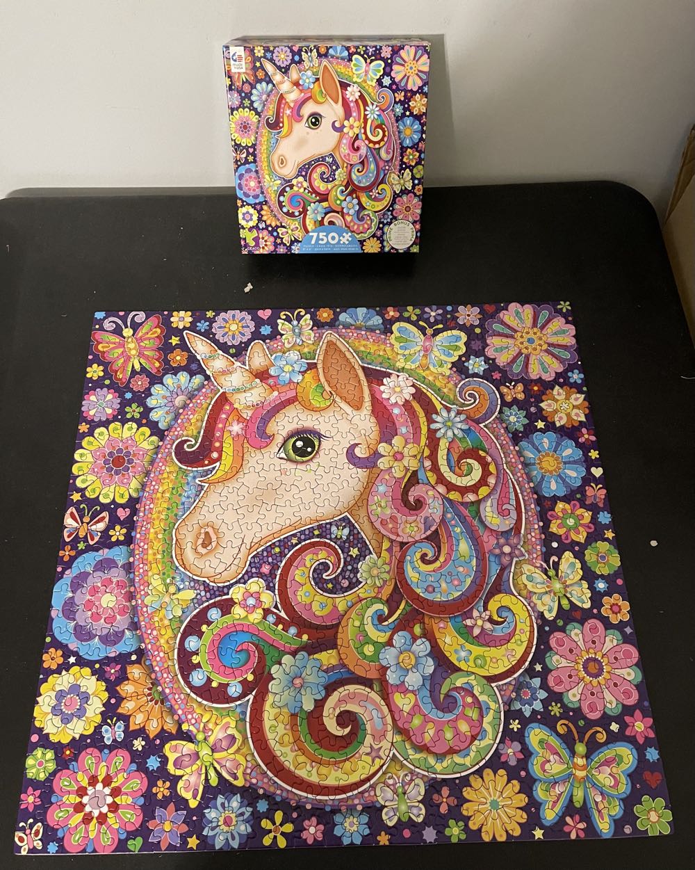 Groovy Animals: Unicorn - Ceaco puzzle collectible [Barcode 021081291576] - Main Image 2