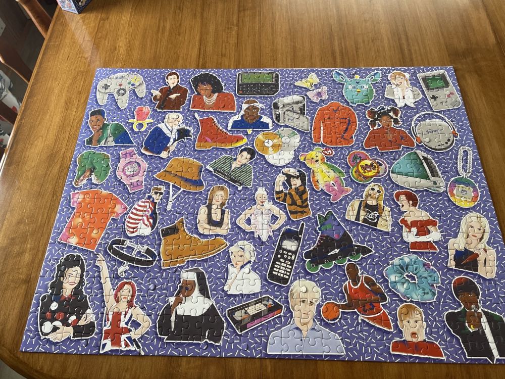 90s Icons - Smith Street Gift puzzle collectible [Barcode 9781925811858] - Main Image 4