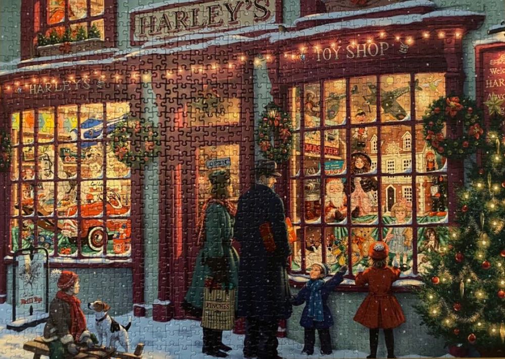 Santa Visits The Toy Shop - Falcon puzzle collectible [Barcode 8710126110560] - Main Image 3