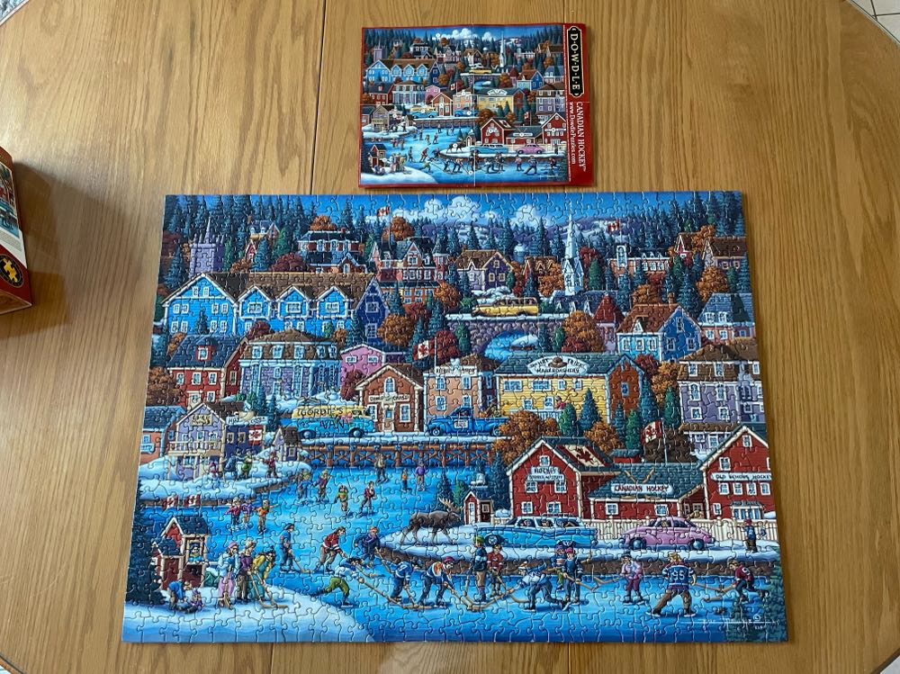 Canadian Hockey - Dowdle puzzle collectible [Barcode 671095403092] - Main Image 3