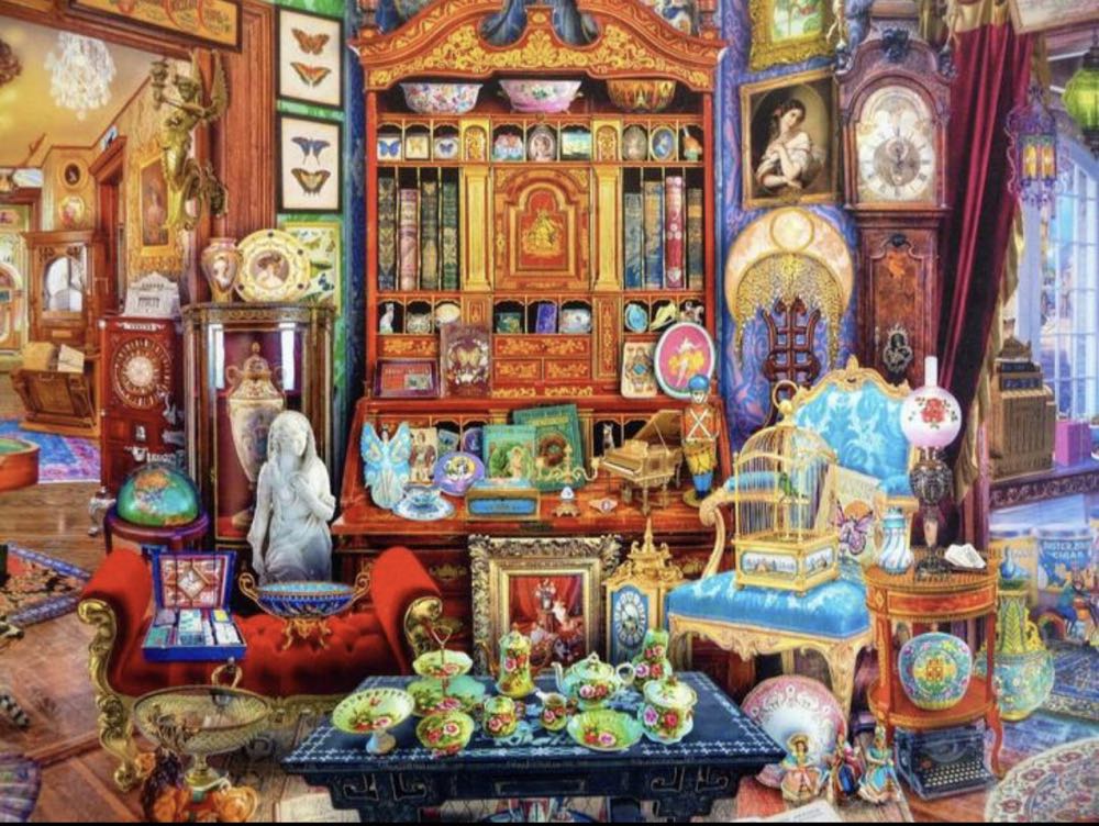 Treasure Trove - Ravensburger puzzle collectible - Main Image 2