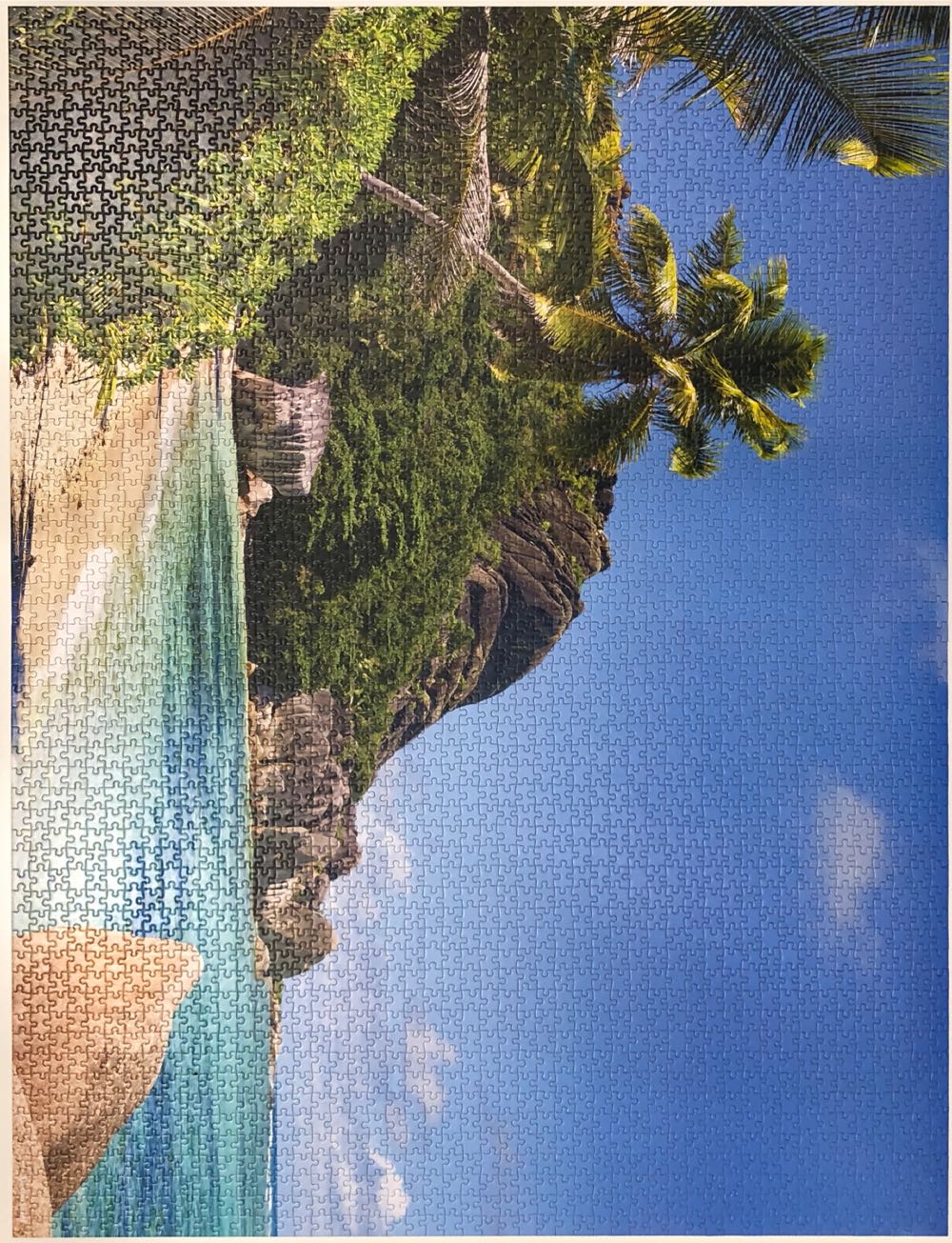 Tropical Beach, Seychelles *T/S - Castorland puzzle collectible [Barcode 5904438300228] - Main Image 2