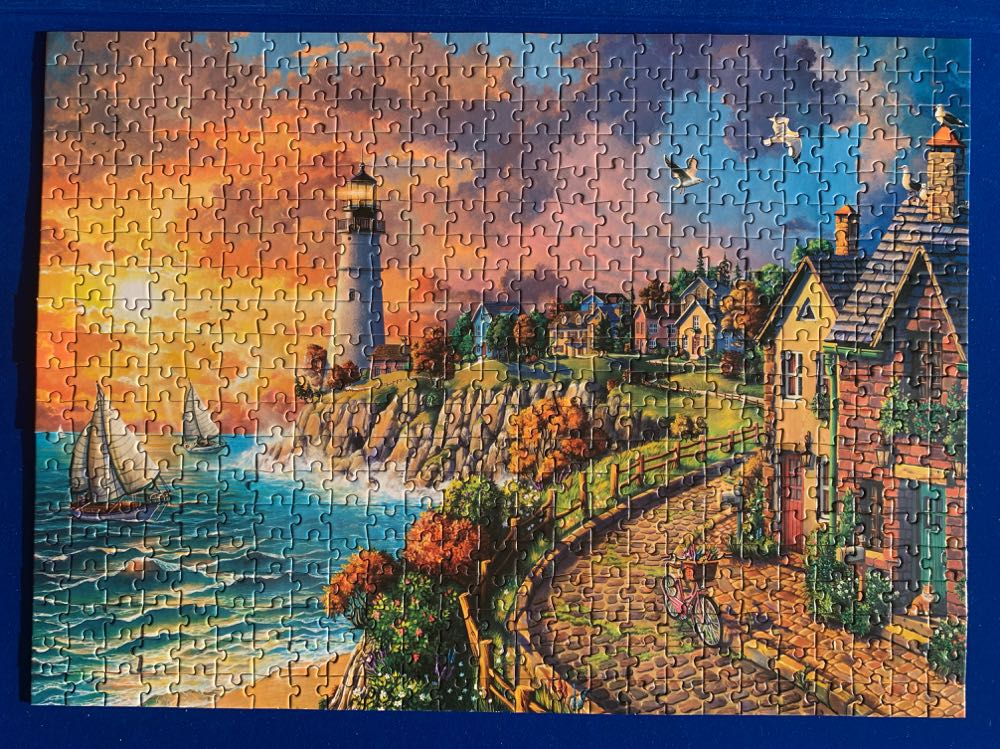 Lighthouse By The Sea - Corner Piece puzzle collectible [Barcode 5052089303560] - Main Image 2