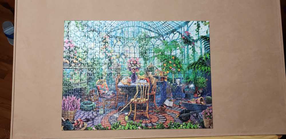 Greenhouse Mornings - Ravensburger puzzle collectible [Barcode 4005556806478] - Main Image 2
