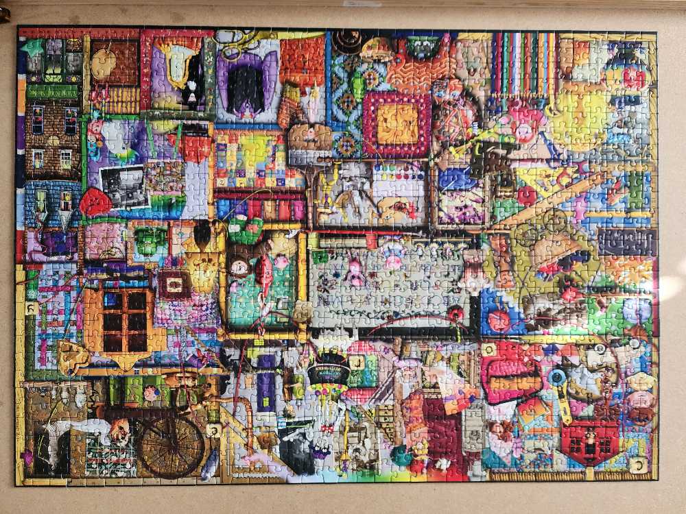 Craft Cupboard - Ravensburger puzzle collectible [Barcode 4005556822133] - Main Image 3