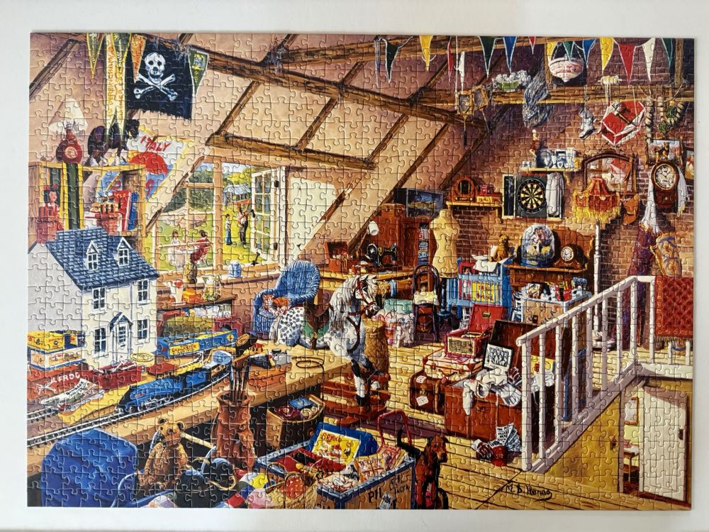 Grandma’s Attic - Ravensburger puzzle collectible [Barcode 666273805010] - Main Image 3