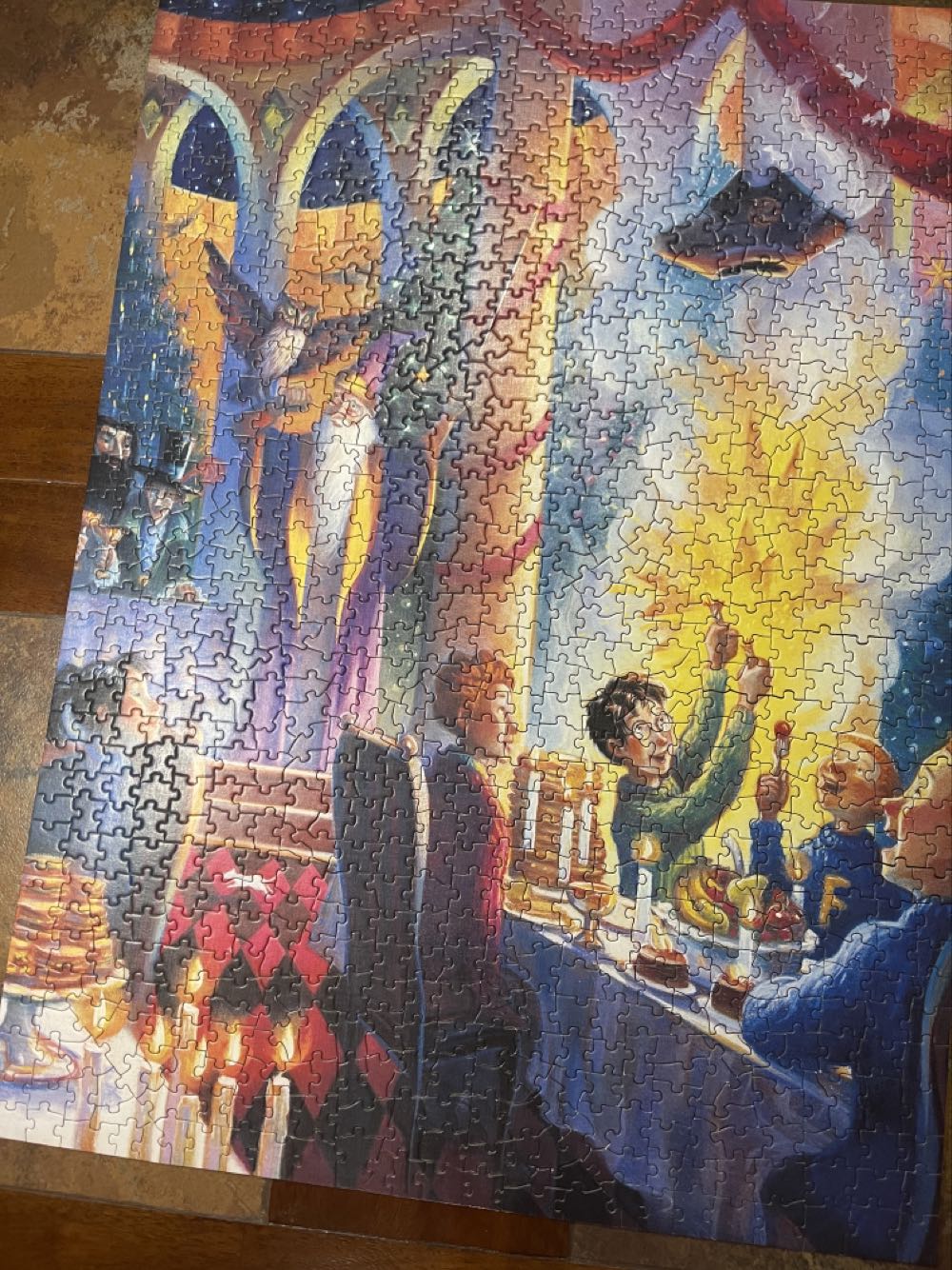 Harry Potter: Christmas At Hogwarts - New York Puzzle Company puzzle collectible [Barcode 819844012724] - Main Image 2