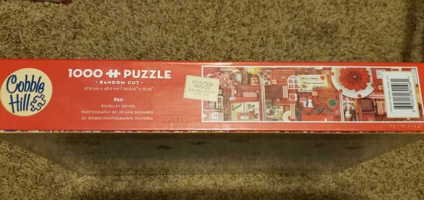 Red - Cobble Hill 🇨🇦 puzzle collectible [Barcode 625012801461] - Main Image 3