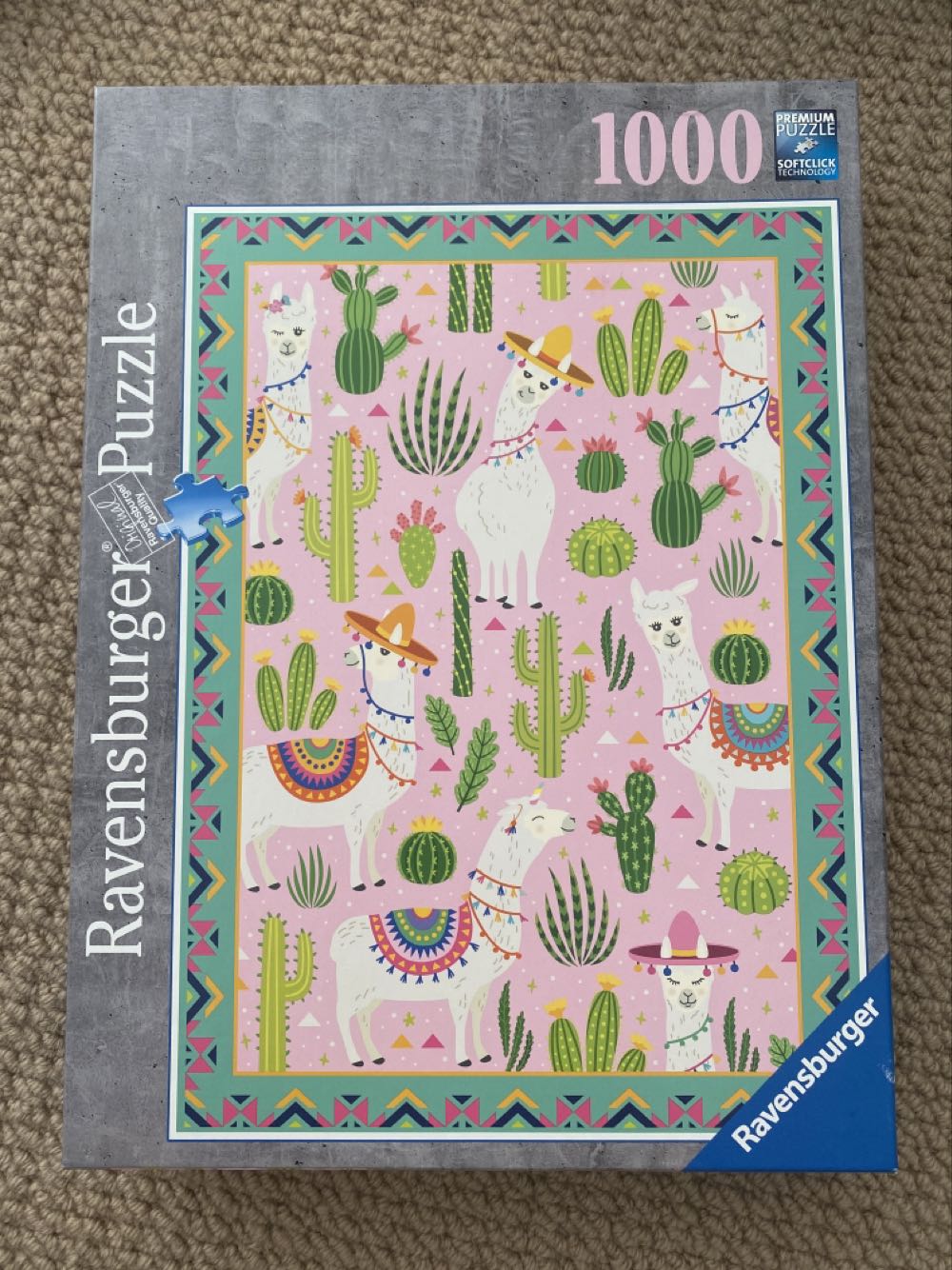 Cute Alpacas (SOLD) - Ravensburger puzzle collectible [Barcode 4005556152599] - Main Image 3