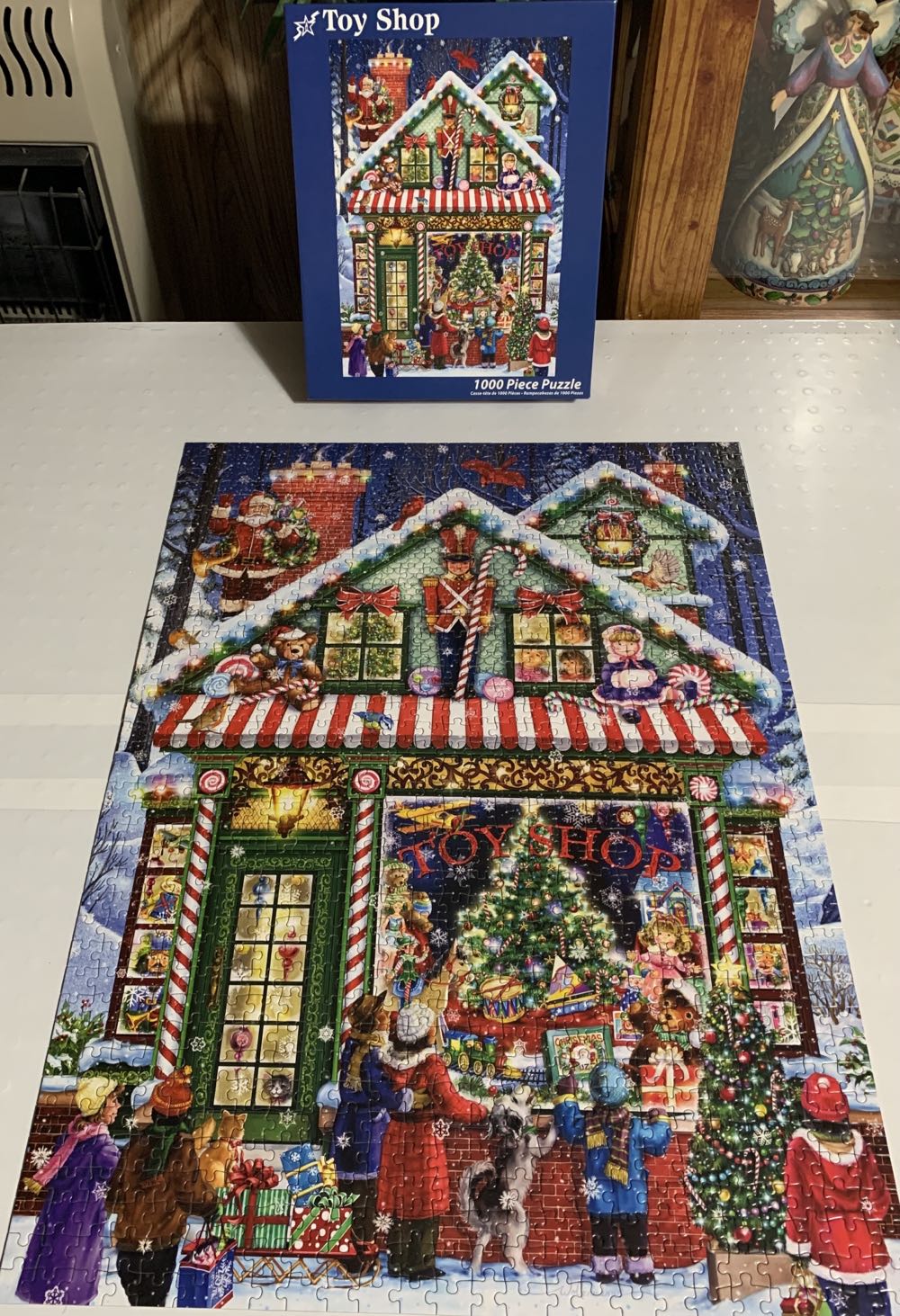 Toy Shop - Vermont Christmas Company puzzle collectible [Barcode 819273022530] - Main Image 2