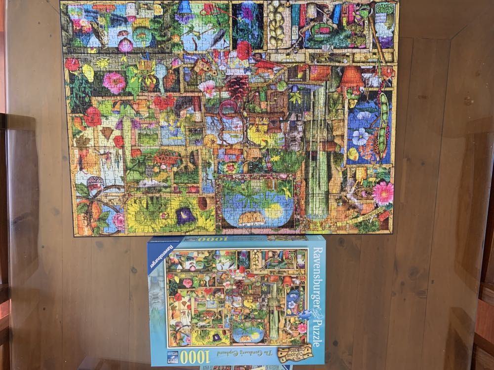 The Gardener’s Cupboard - Ravensburger puzzle collectible [Barcode 4005556194988] - Main Image 2