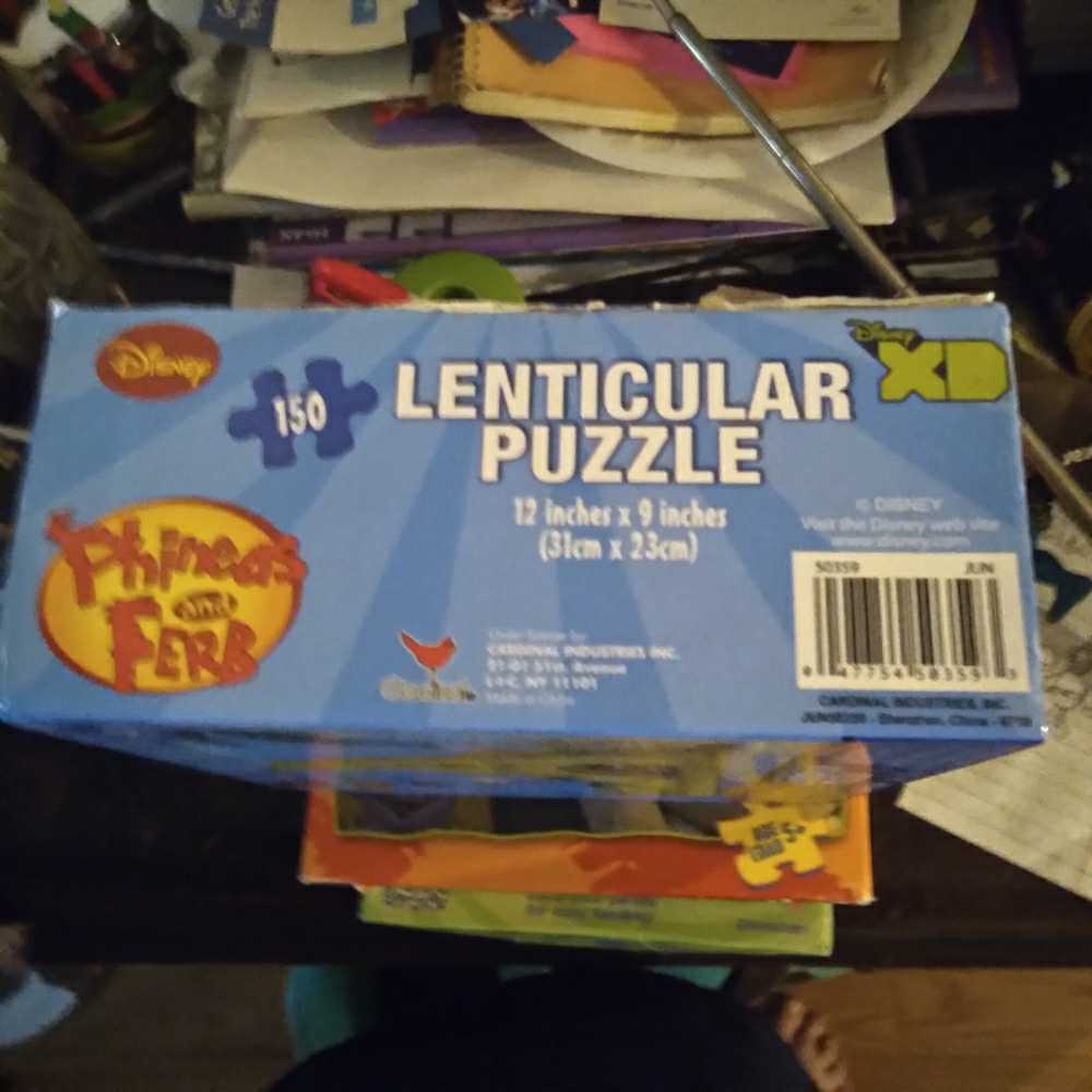 Phineas And Ferb Lenticular Puzzle  puzzle collectible [Barcode 047754503593] - Main Image 3