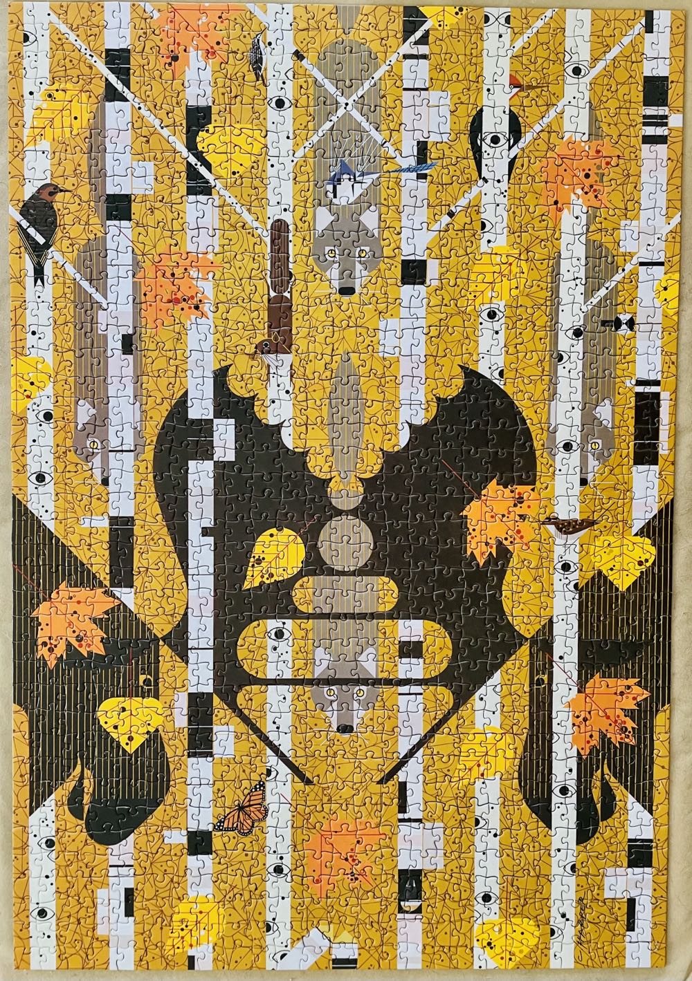 Isle Royale - Pomegranate puzzle collectible [Barcode 9780764978524] - Main Image 2