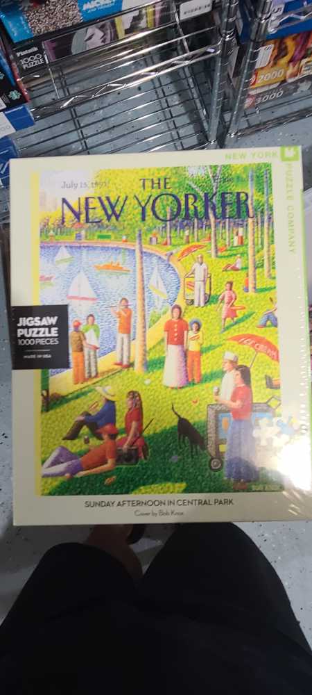 Sunday Afternoon In Central Park - New York Puzzle Company puzzle collectible [Barcode 851996002109] - Main Image 2