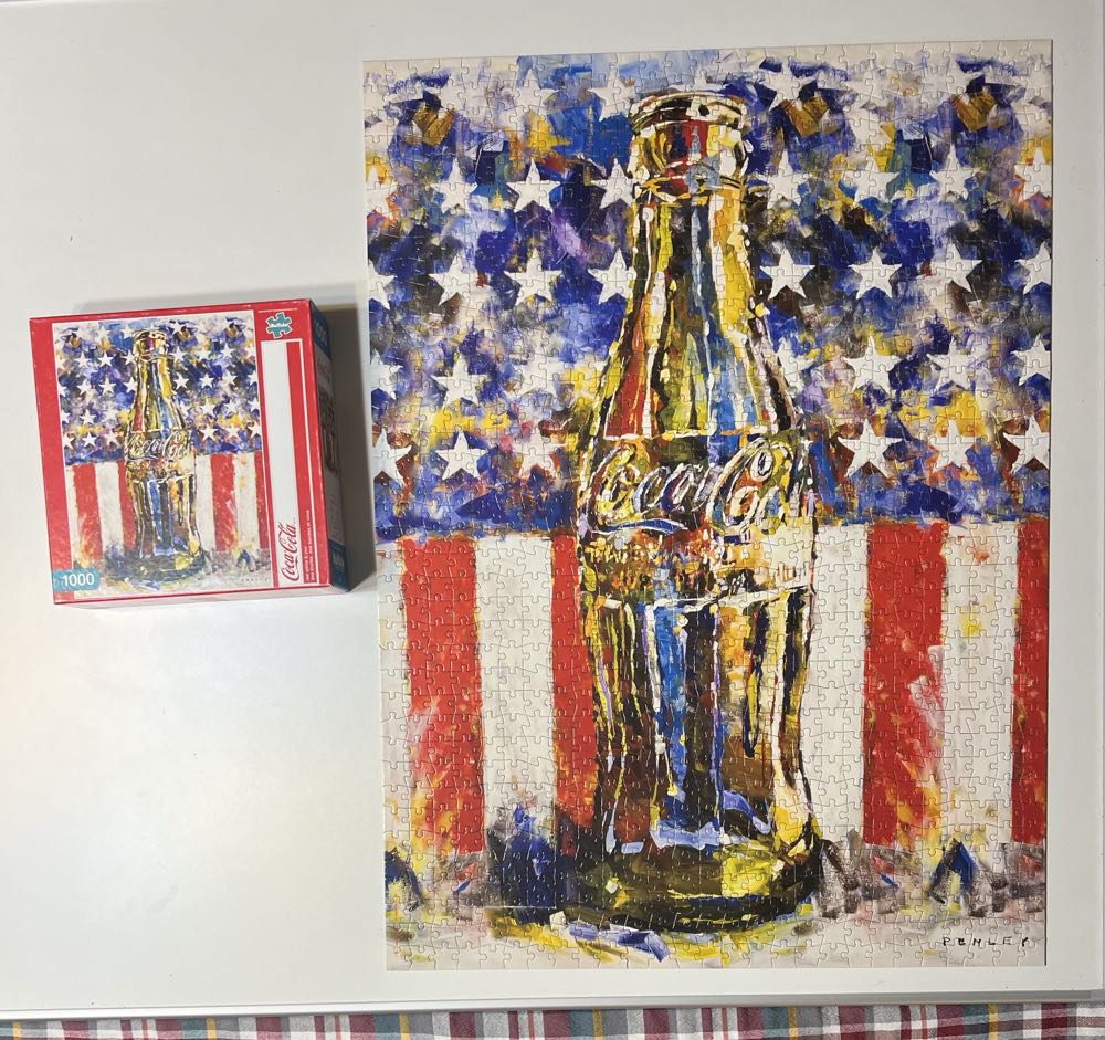 Red White And You -  Buffalo puzzle collectible [Barcode 079346112715] - Main Image 2