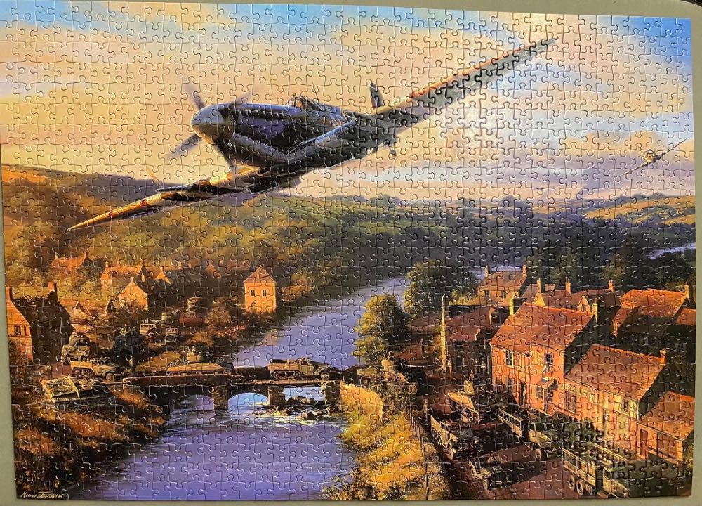 Normandy Breakout - Gibsons puzzle collectible - Main Image 2