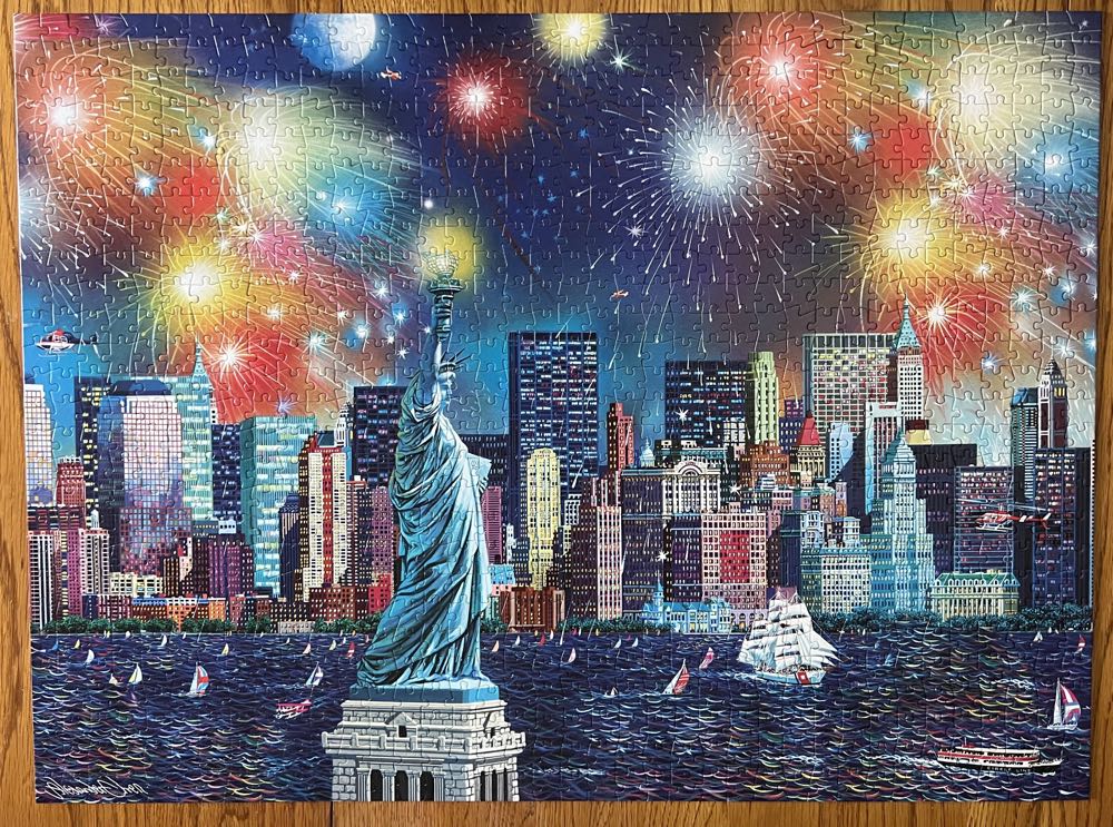 Manhattan Celebration - Buffalo Games puzzle collectible [Barcode 079346118571] - Main Image 2