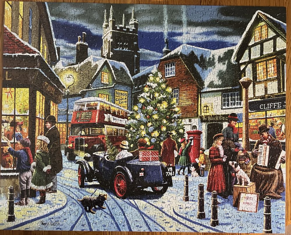 Christmas Village - White Mountain 🇺🇸 puzzle collectible [Barcode 724819263035] - Main Image 2