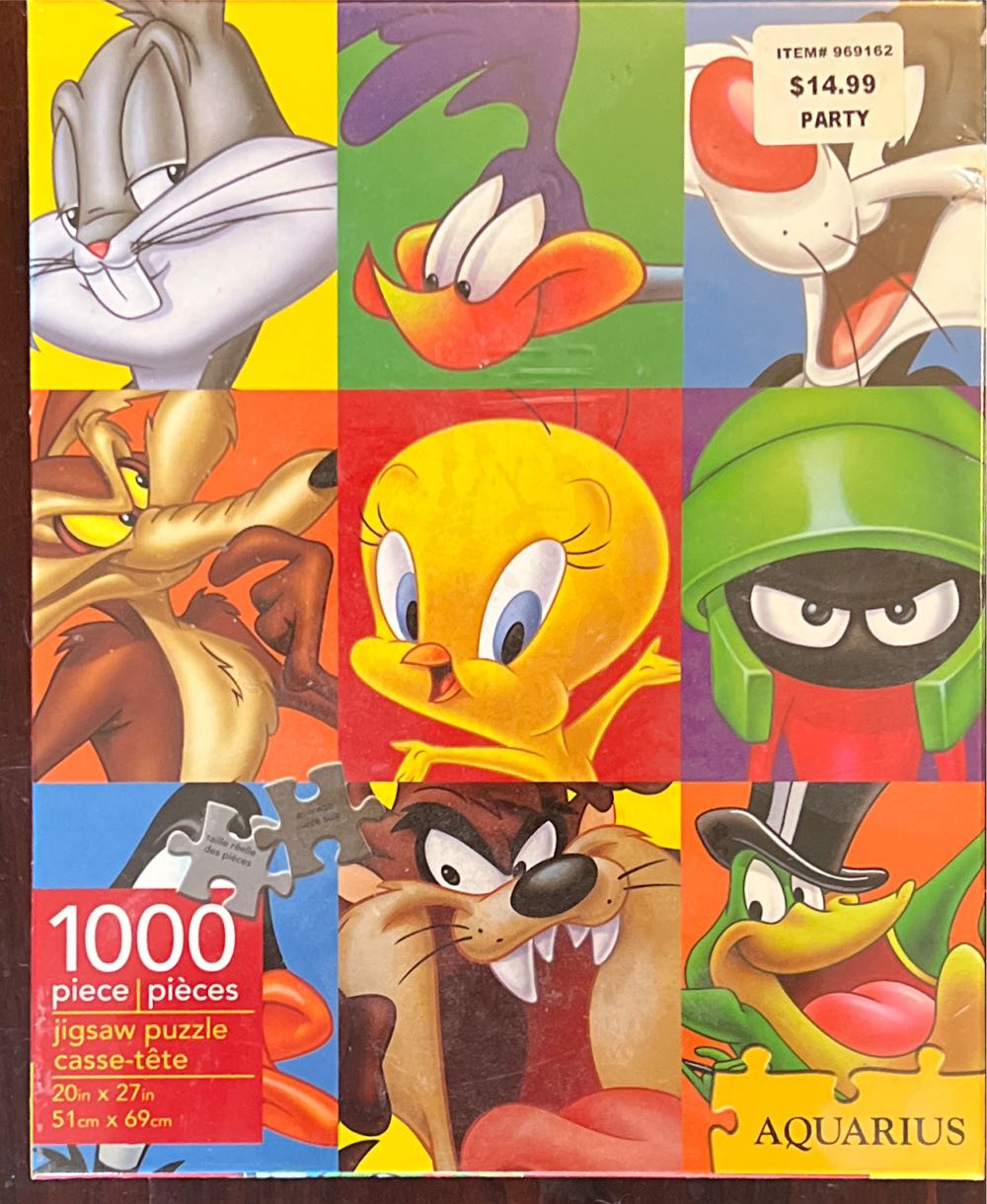 Looney Tunes - Aquarius puzzle collectible [Barcode 840391105331] - Main Image 2
