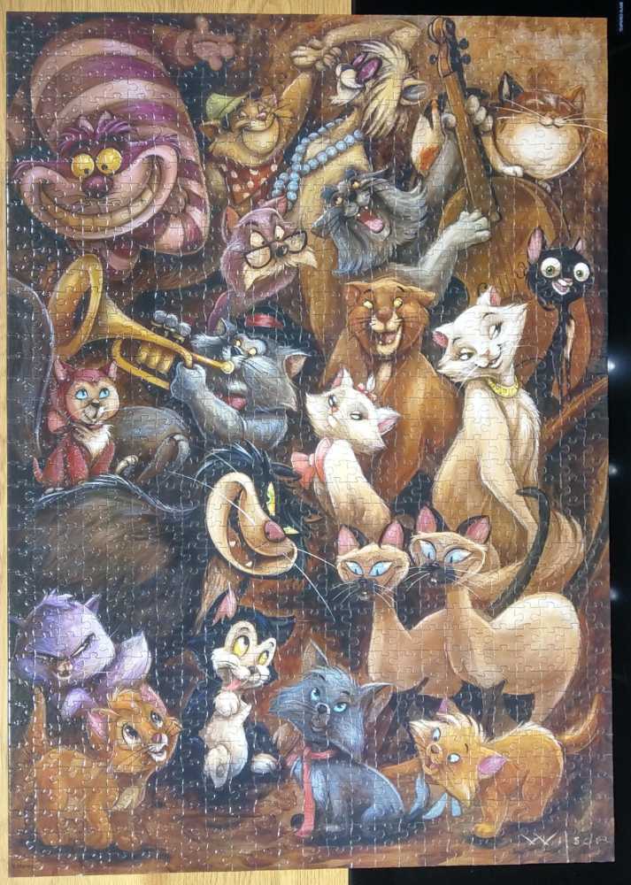 Disney Cats And Dogs - Disney Parks Signature Puzzle puzzle collectible [Barcode 400929813758] - Main Image 3