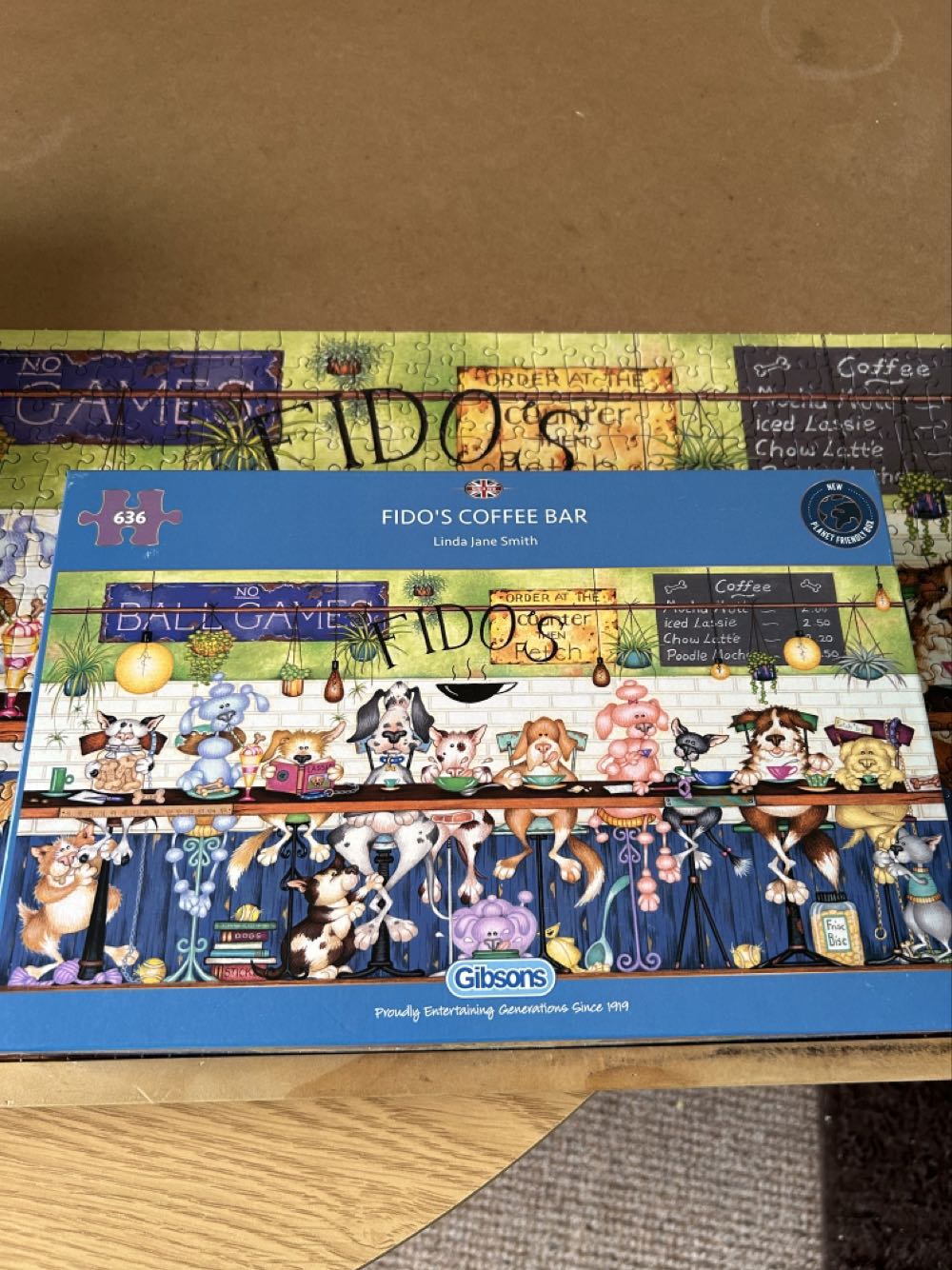 Fido’s Coffee Bar - Gibsons puzzle collectible [Barcode 5012269040494] - Main Image 4