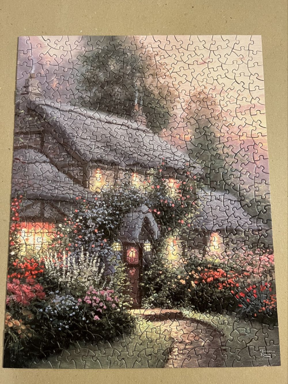 Thomas Kinkade - Julianne’s Cottage - Ceaco puzzle collectible [Barcode 021081033107] - Main Image 2