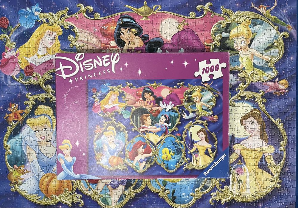 Disney Princess Gallery - Ravensburger puzzle collectible - Main Image 3