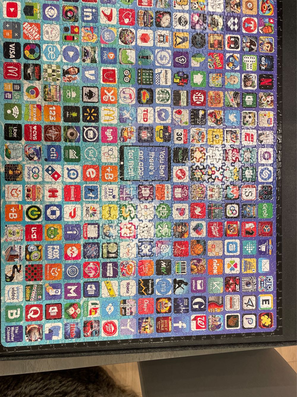 You Bet There’s An App For That - Hart Puzzles puzzle collectible [Barcode 704846705210] - Main Image 3