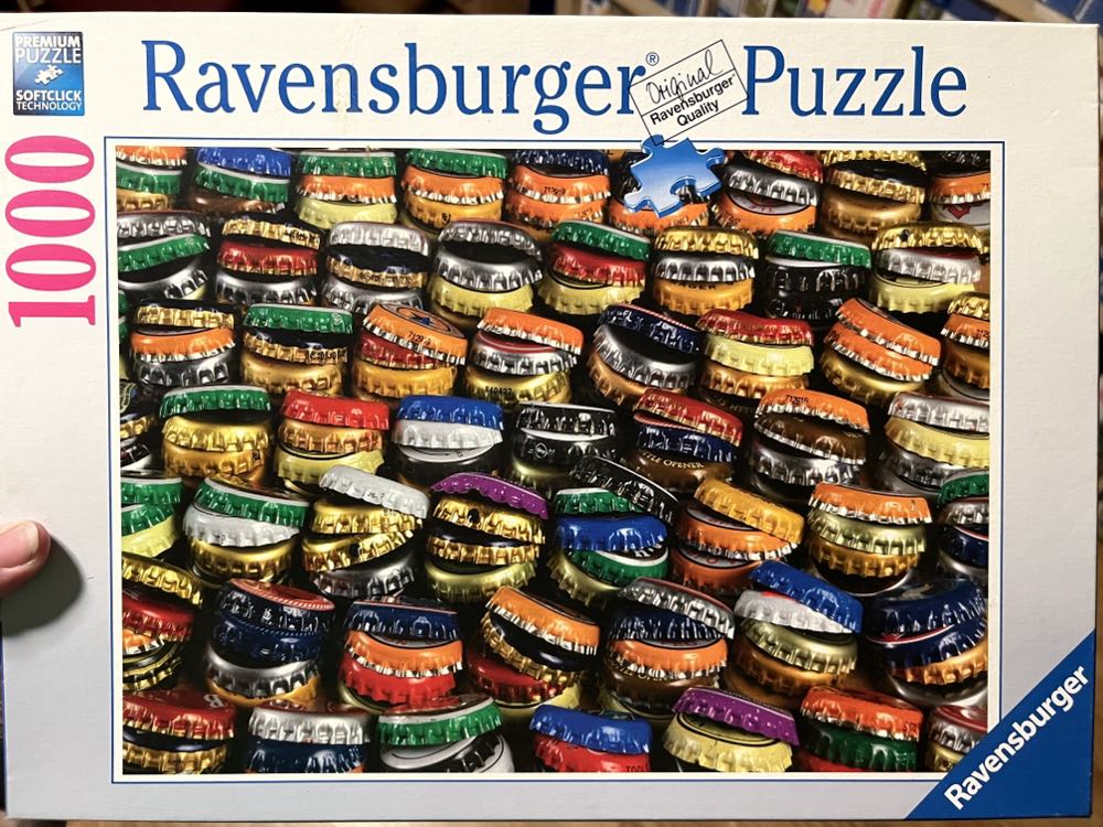 Bottlecap Hills - Ravensburger puzzle collectible [Barcode 4005556197255] - Main Image 2
