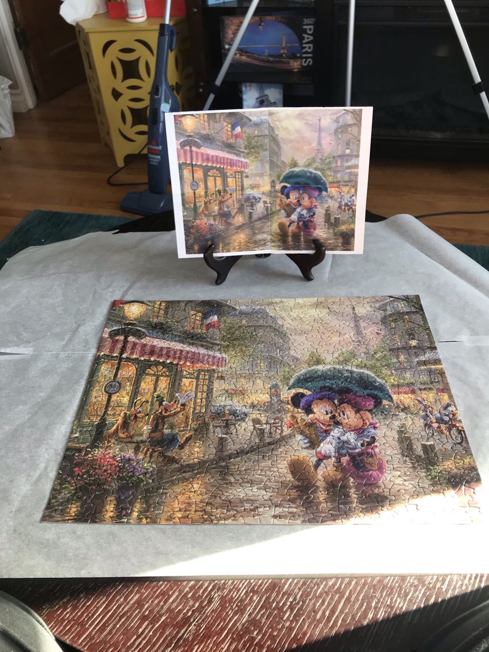 Mickey & Minnie in Paris ⚜️ - Ceaco 🇺🇸 puzzle collectible - Main Image 2