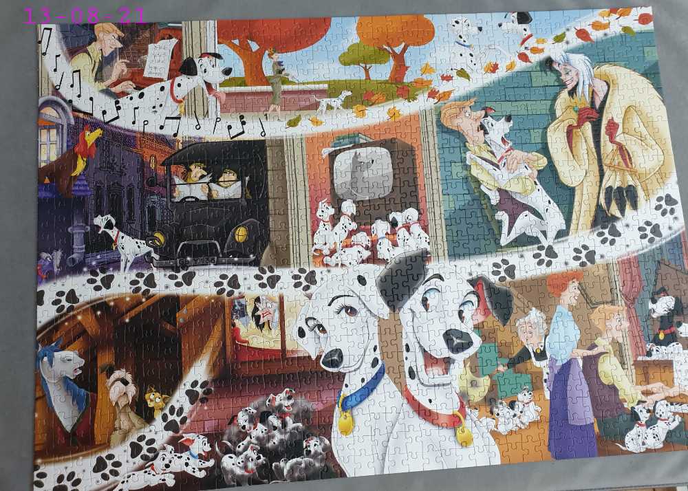 101 Dalmatians - Jumbo puzzle collectible [Barcode 8710126194874] - Main Image 2