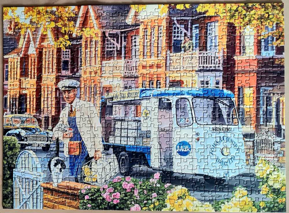 At Work: The Milkman - Ravensburger puzzle collectible [Barcode 4005556141678] - Main Image 2
